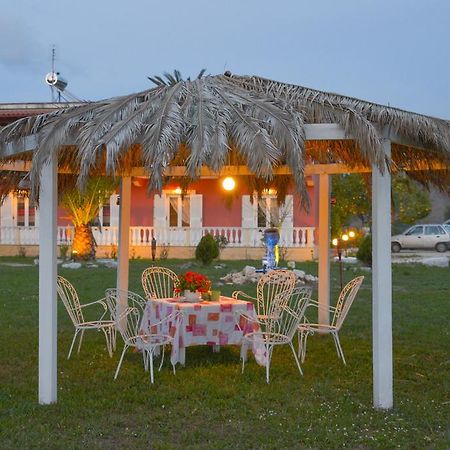 Apartamento Giannis&Fridas Garden Sidárion Exterior foto