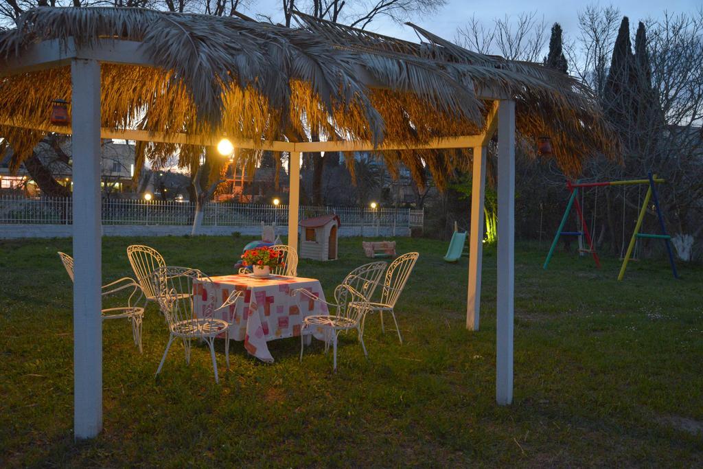 Apartamento Giannis&Fridas Garden Sidárion Exterior foto